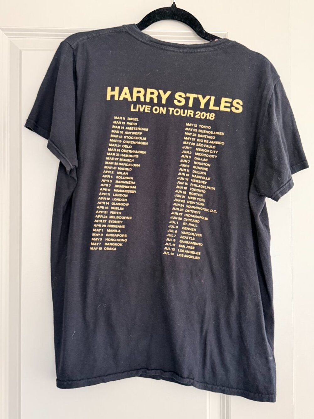 Harry Styles OG 2018 Live On Tour Tshirt - Medium - Picture 3 of 4